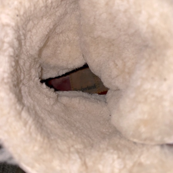 Timberland Suede Fur lined Boots - Picture 7 of 8